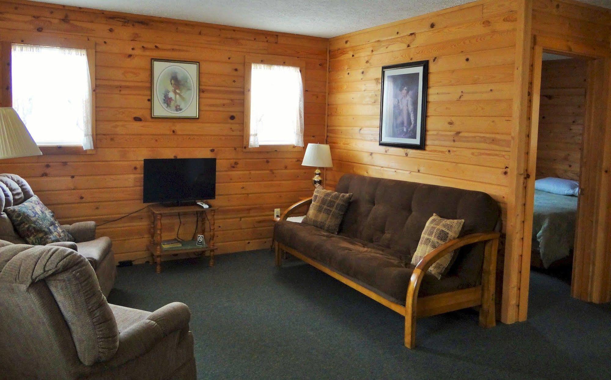 Sunset Resort Prudenville Exterior photo